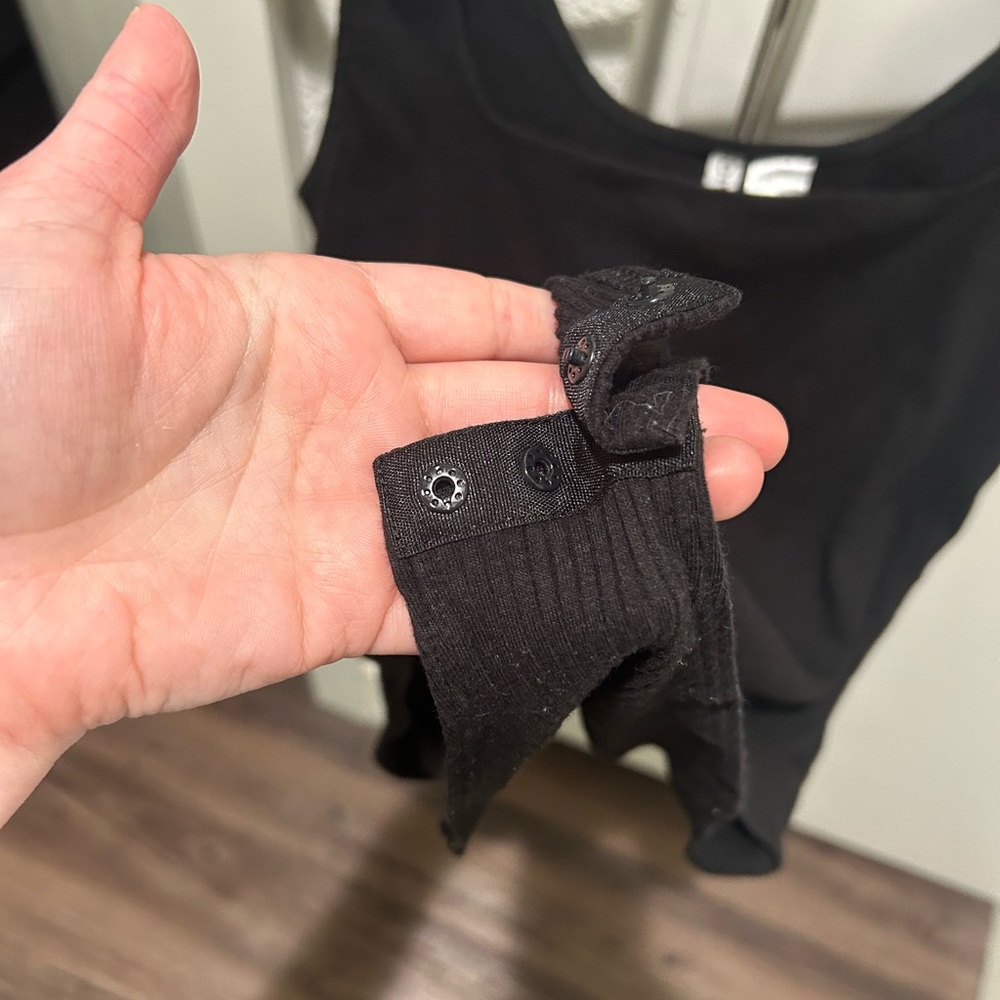 H&M Ribbed Tank Bodysuit - Picture 3 of 5